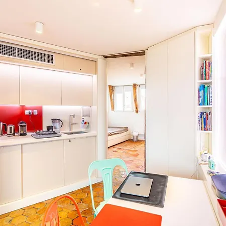 Guestready - Sejour A Deux Pas De Notre-dame. *